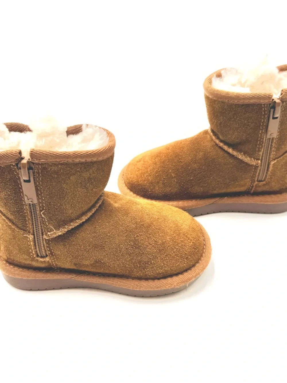 Koolaburra by UGG Kids' Victoria Mini boot Size 6 Excellent Condition